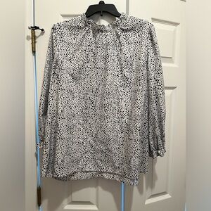 Black/white Dalmatian print Longsleeve top with ruffles, XL